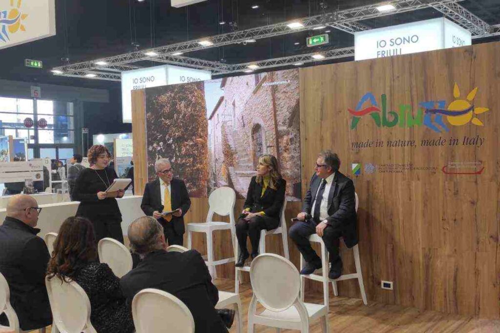 Turismo e innovazione: l’Abruzzo protagonista alla Bit di Milano. Alla Bit di Milano l’Abruzzo punta su sostenibilità e tecnologia. Turismo abruzzese in crescita: successo alla Bit di Milano. L’Abruzzo tra natura e cultura: le novità presentate alla Bit. 