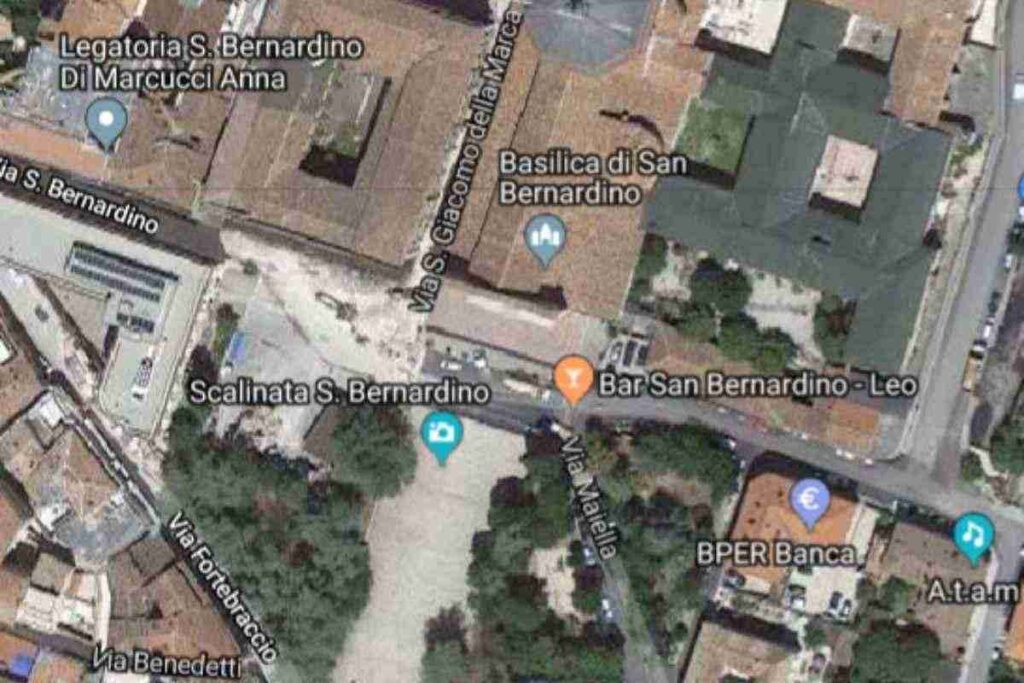 Nuovi parcheggi nel centro storico: approvati i progetti esecutivi. Tre nuovi parcheggi per il centro storico: la Giunta comunale approva i lavori. Mobilità e viabilità: tre nuovi parcheggi in arrivo nel centro storico. Nuove aree di sosta in centro storico: la Giunta comunale approva il piano.